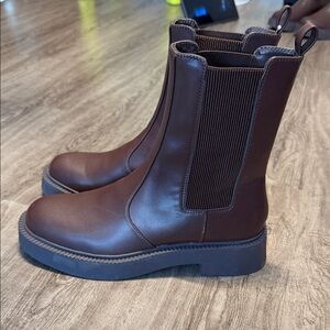 Women’s BCBGeneration Chelsea Boots. NEW